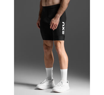 2XU Aero Tri9 Inchトライショーツ Black 2025年モデル（3月末頃