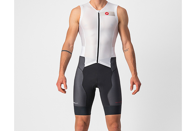 Castelli,  Cycling,  Styl,  101,  2022,  8622090,  FREE SANREMO 2 SUIT SLEEVELESS,  KISS Tri,  Rosso Corsa,  SS22,  SS23 Spring Summer 2023,  WHITE/BLACK,  free sanremo 2 suit sleeveless,  male,  man,  man men male,  men,  rosso corsa,  spring,  summer,  triathlon,  white