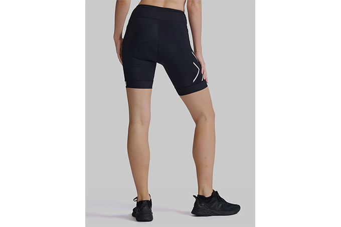 WT6442b-BLK-WHT-Core-Tri-Short-Black-2-680