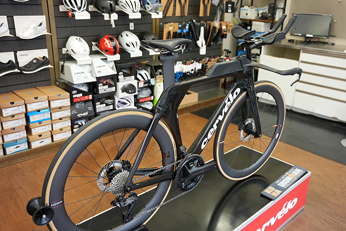 Cervelo P5 FIVEBLACK シマノULTEGURA Di2 完成車 ¥1,848,000