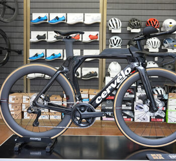 Cervelo P5 FIVEBLACK シマノULTEGURA Di2 完成車 ¥1,848,000