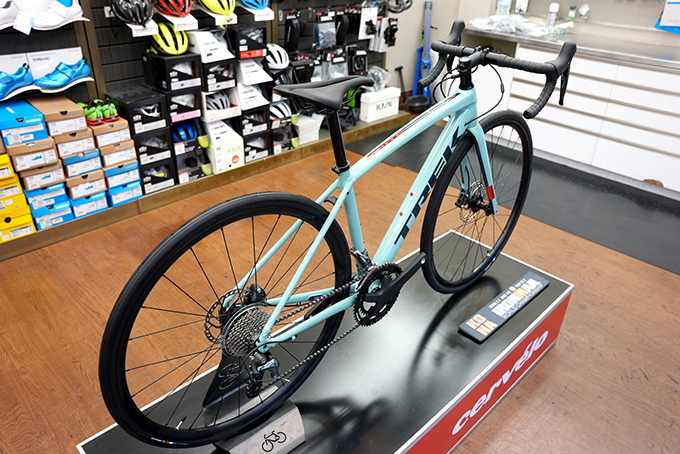 TREK Domane AL4 Disc Blue sage ￥252,890 →￥214,957(税込